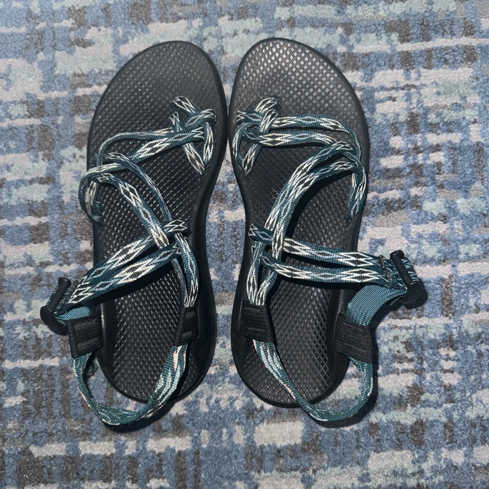 Women’s Chaco sandals!